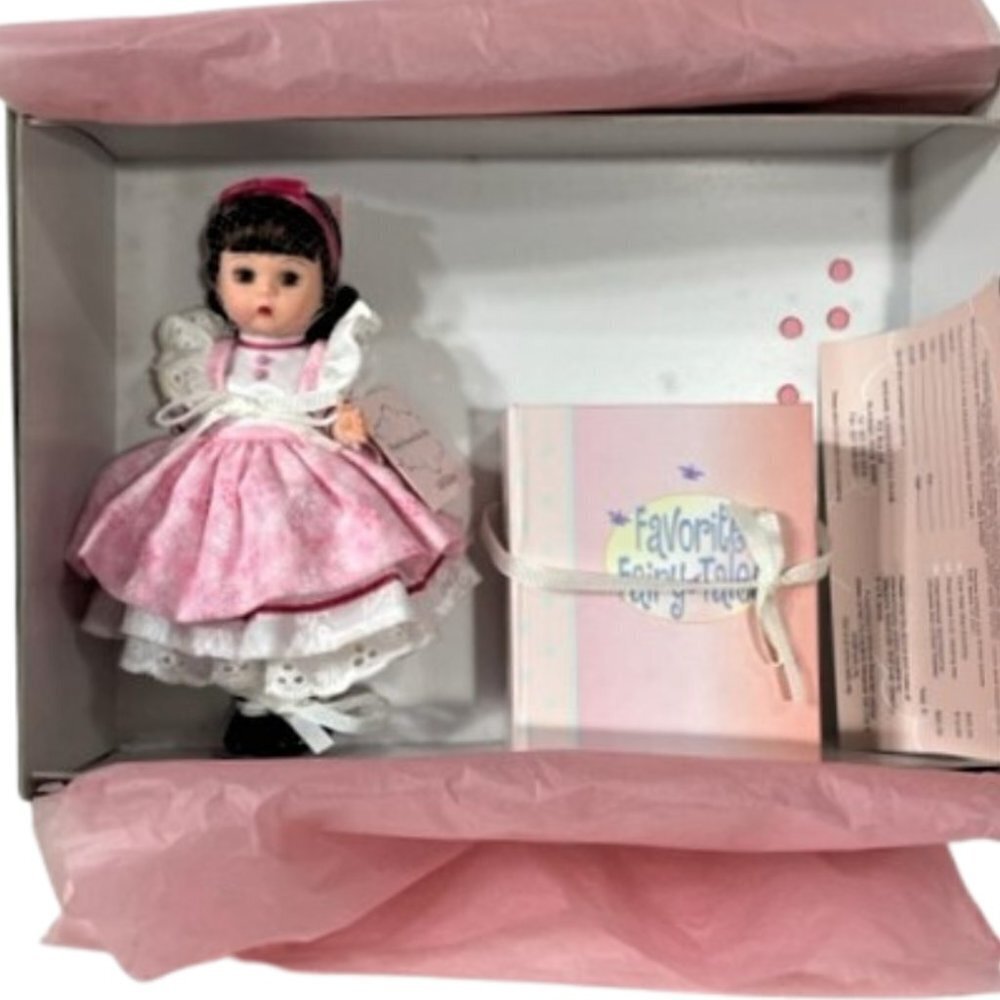 Rare Madame Alexander restrung 8" Wendy's Favorite Fairy Tales NIB/MIB.